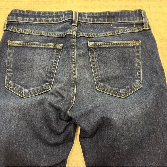 NWOT AMO Twist True Blue Designer Cropped Jeans, Size 29 - Picture 12 of 12